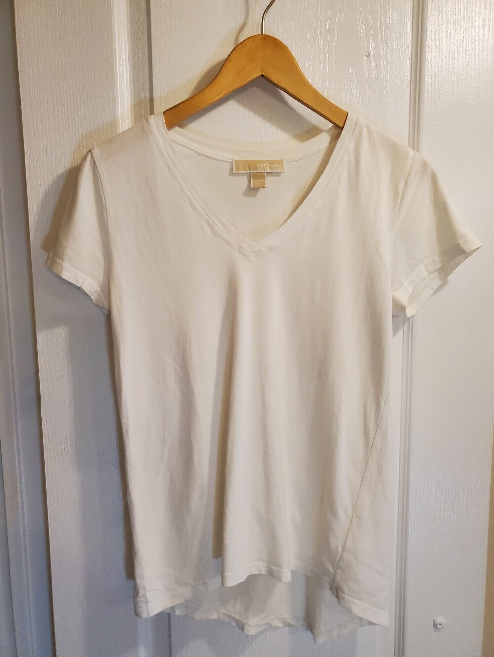 Michael Kors White V-Neck Short Sleeve Tee
